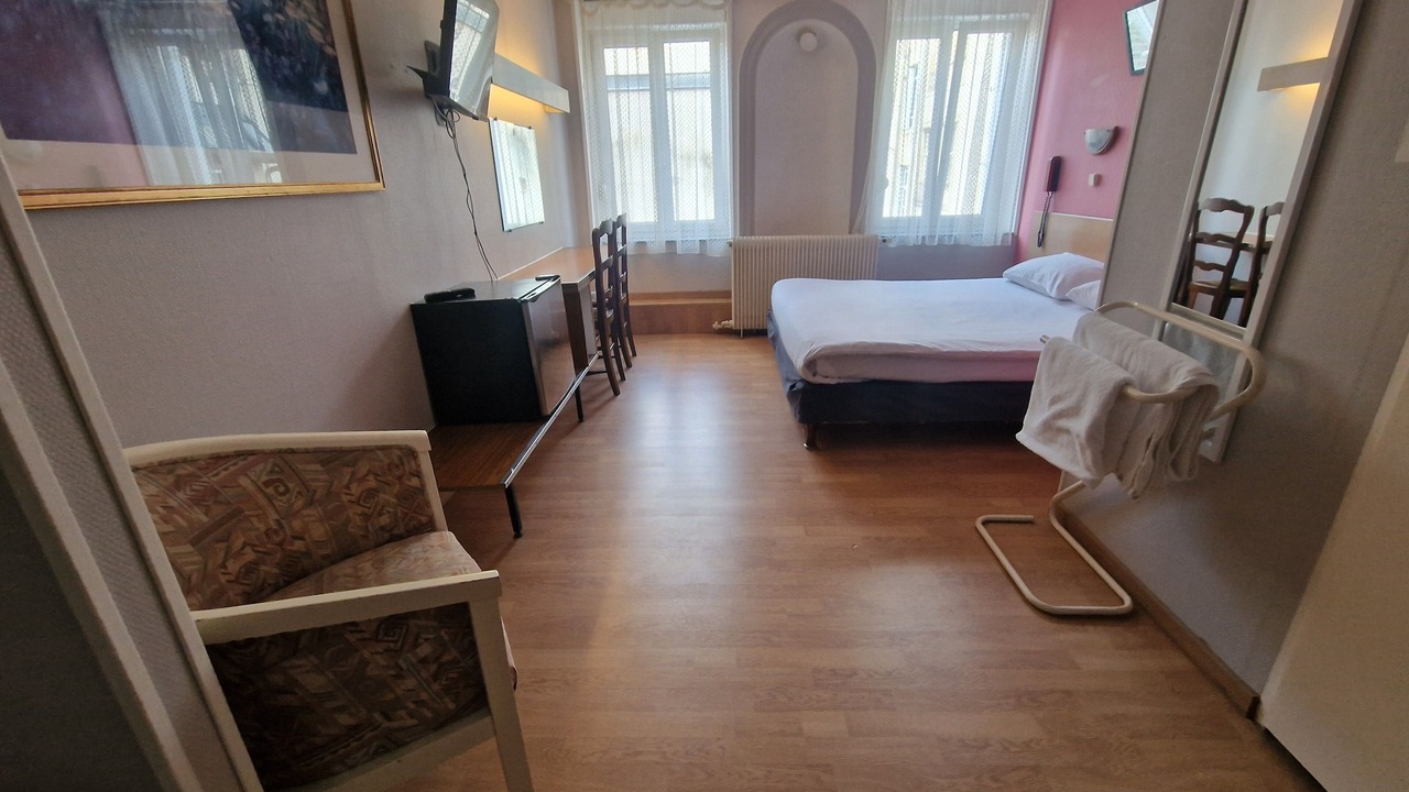 Photo of Bedroom in Saint Nicolas - Charles III - Ville vieille - Trois Maisons - Leopold