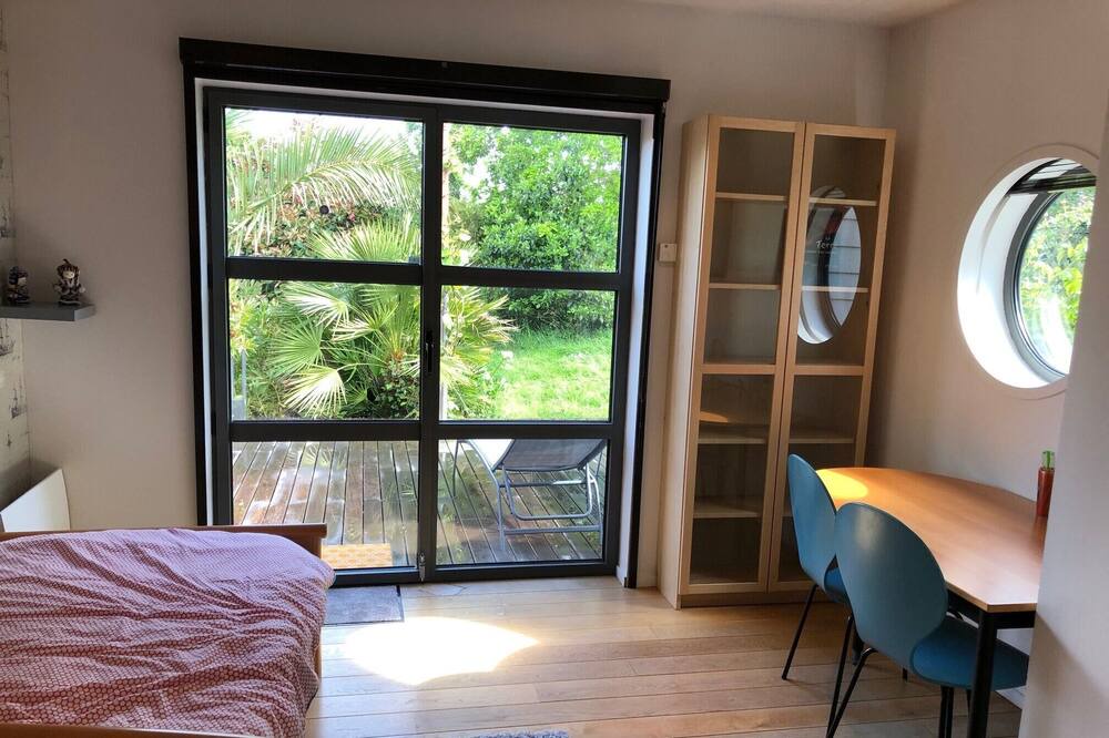 Photo of Bedroom in Cite