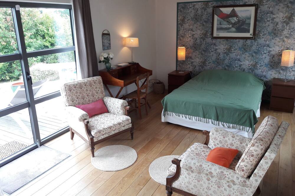 Photo of Bedroom in Cite