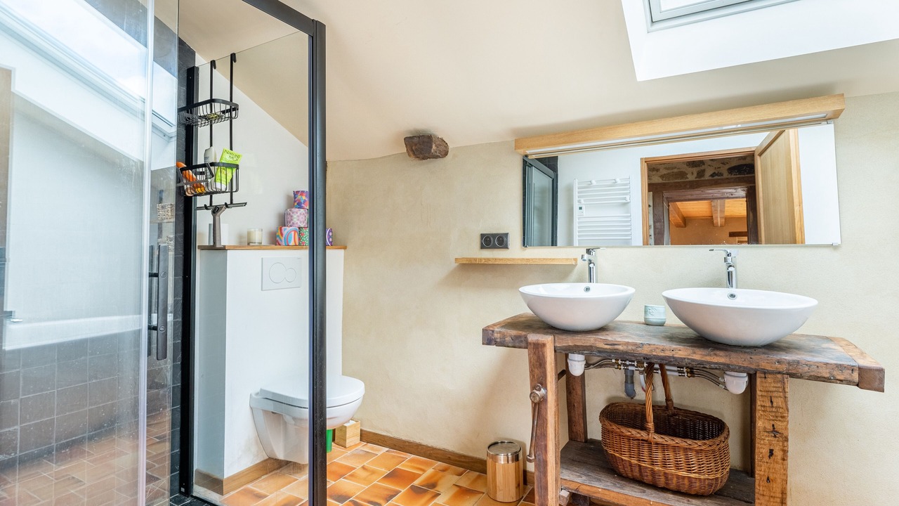 Photo of Bathroom in Pleboulle