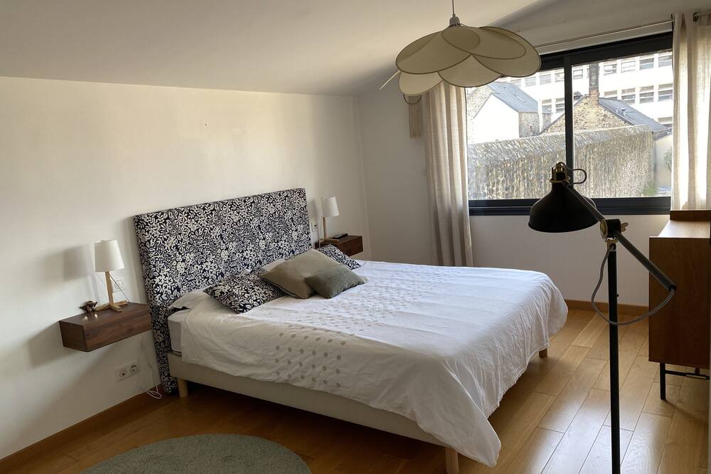Photo of Bedroom in Lamballe