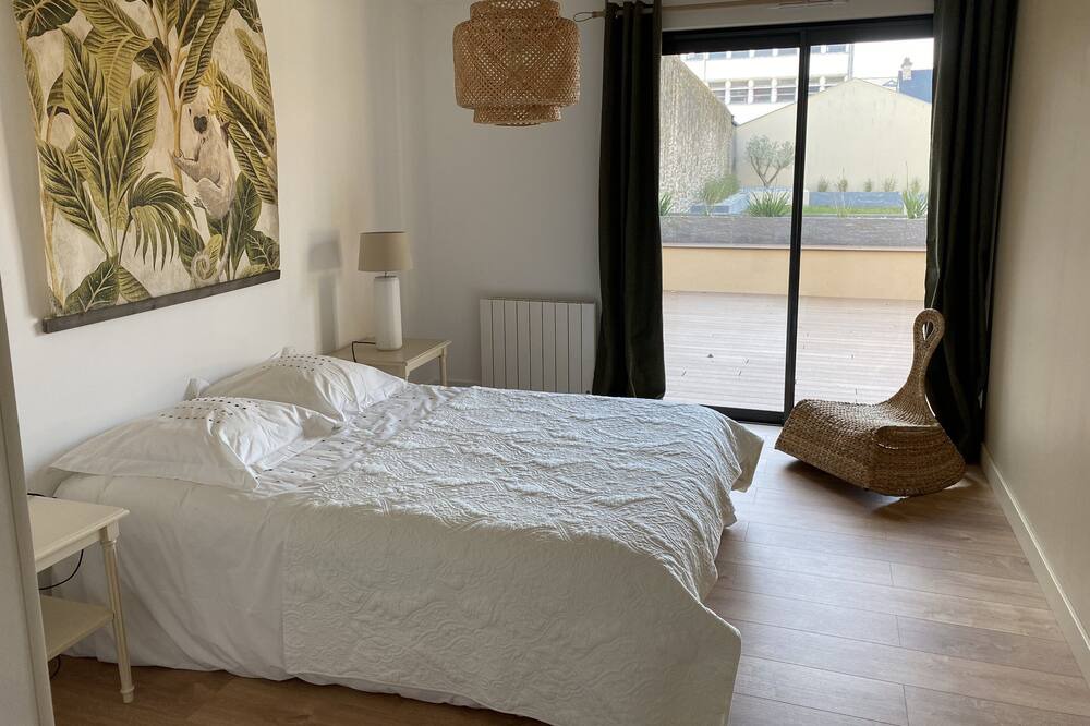 Photo of Bedroom in Lamballe