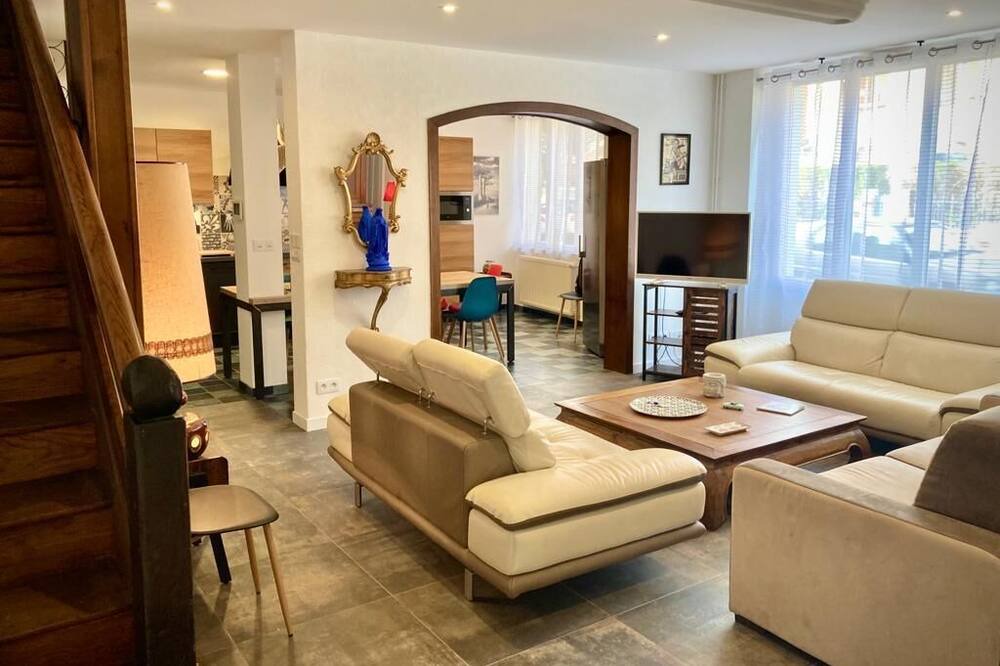 Photo of Livingroom in Tarbes