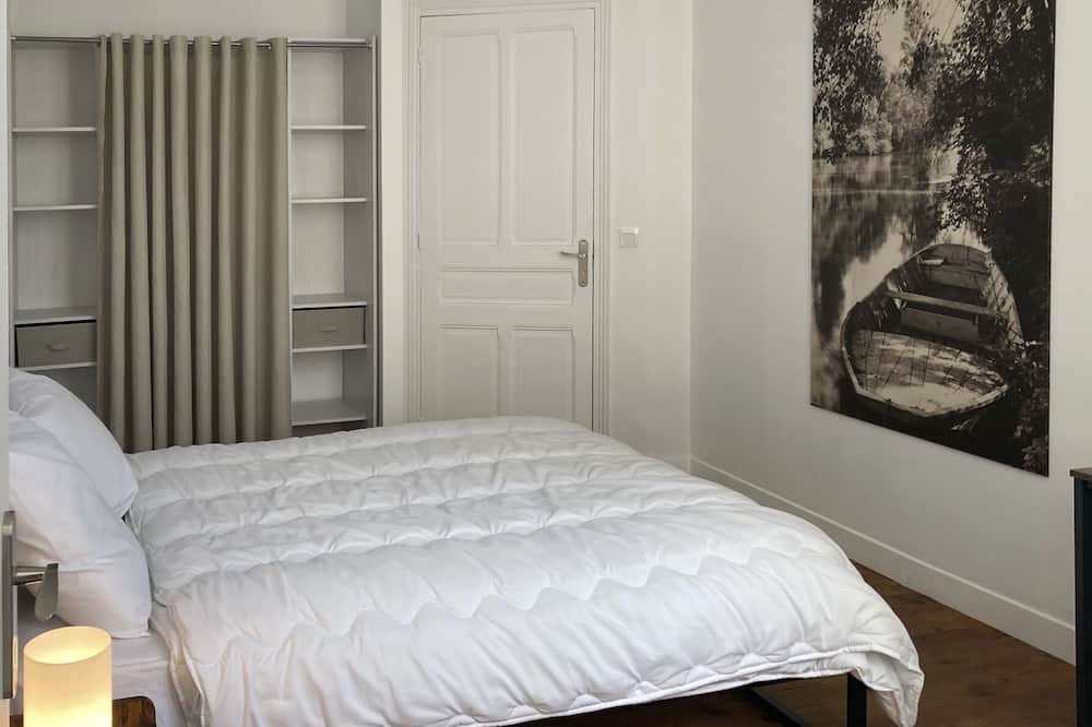 Photo of Bedroom in Tarbes