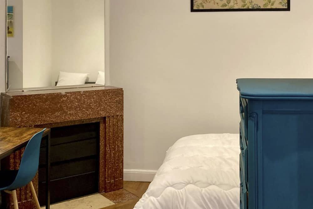 Photo of Bedroom in Tarbes