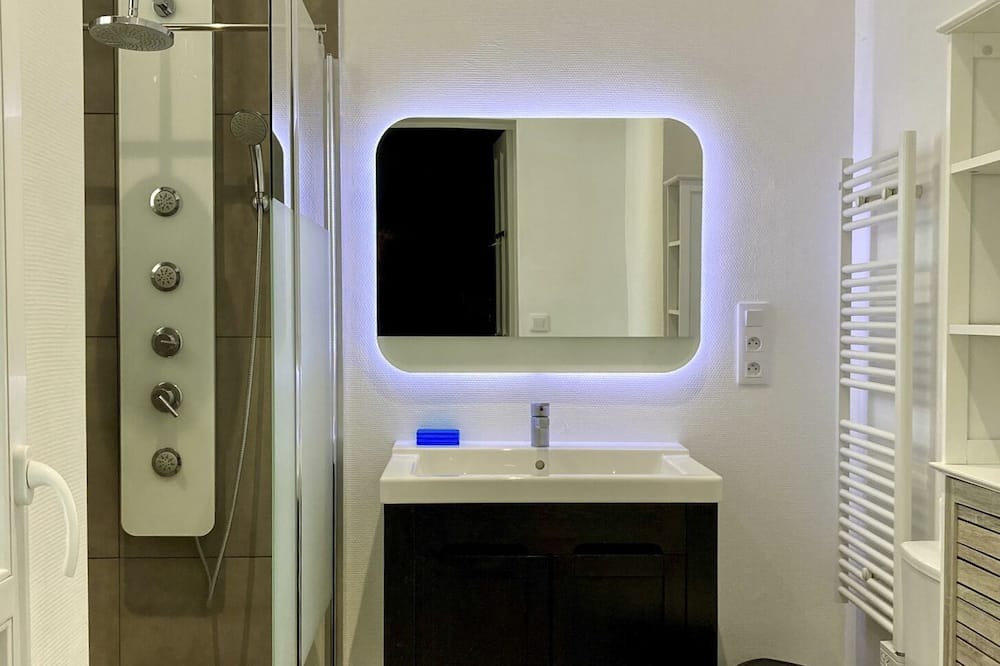 Photo of Bathroom in Tarbes