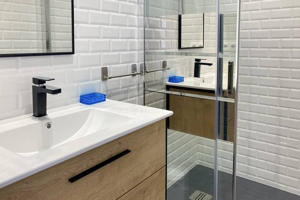 Photo of Bathroom in Tarbes