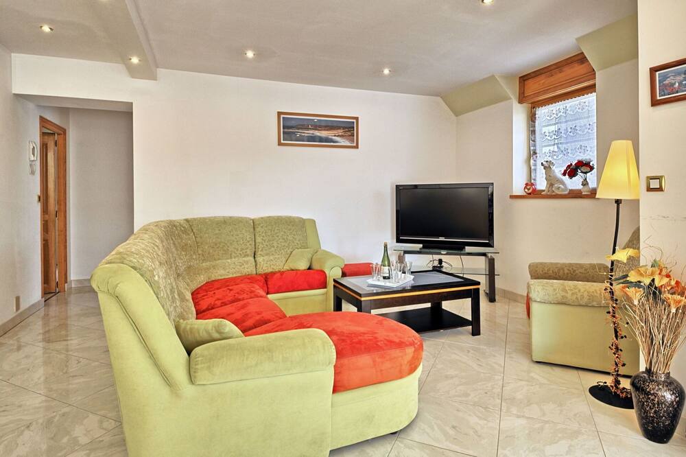 Photo of Bedroom in Ploubezre