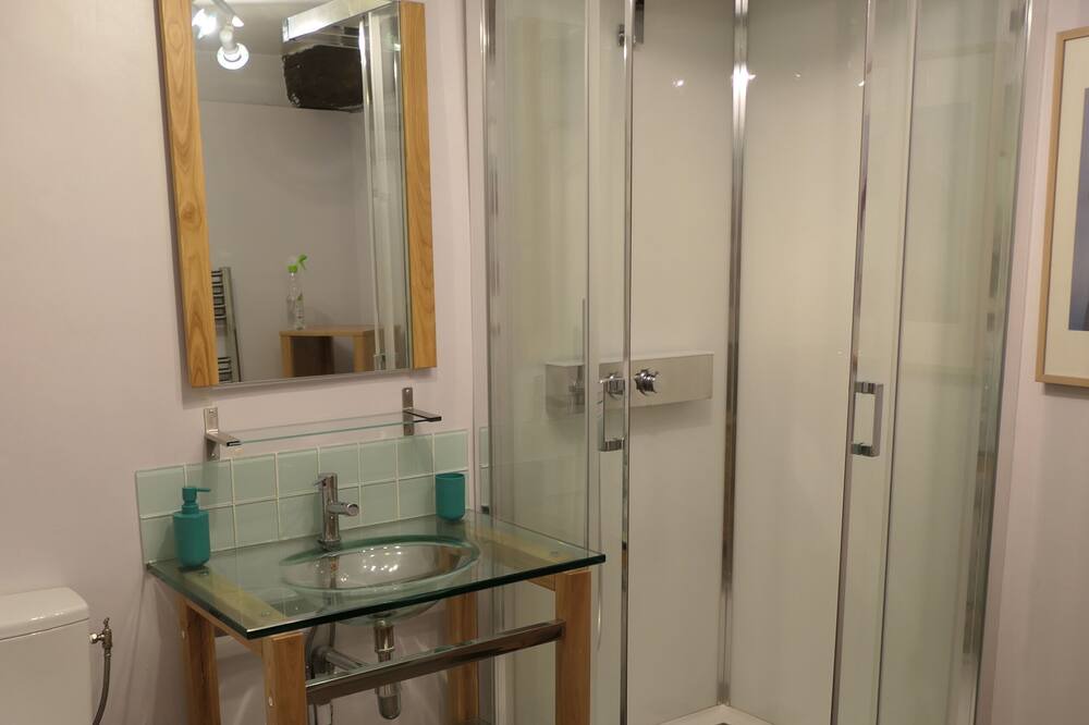 Photo of Bathroom in Rouillac
