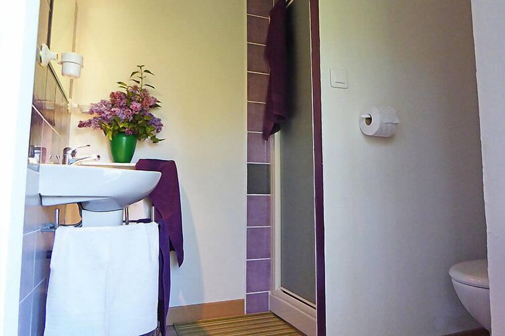 Photo of Bathroom in Evran