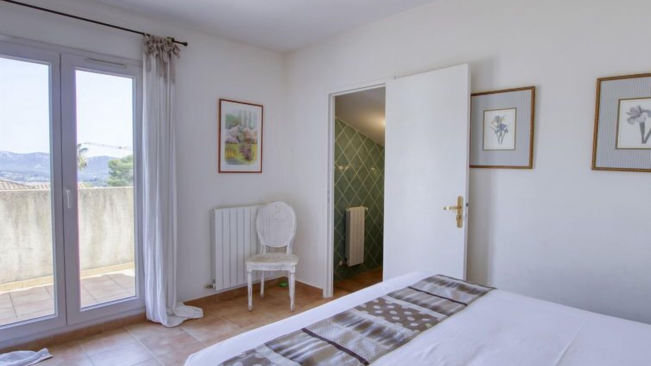 Photo of Bedroom in La Cadiere-d'Azur