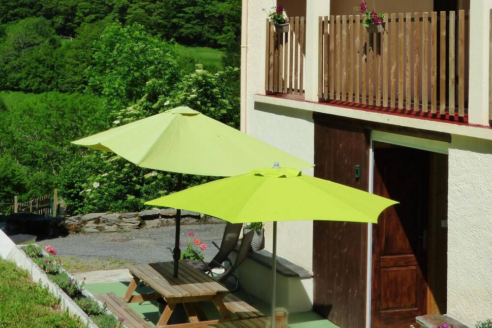 Photo of Patio Balcony in Estaing