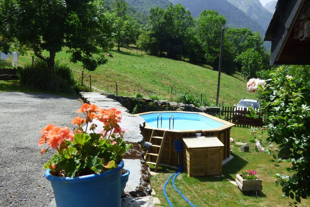 Photo of Outdoor in Estaing