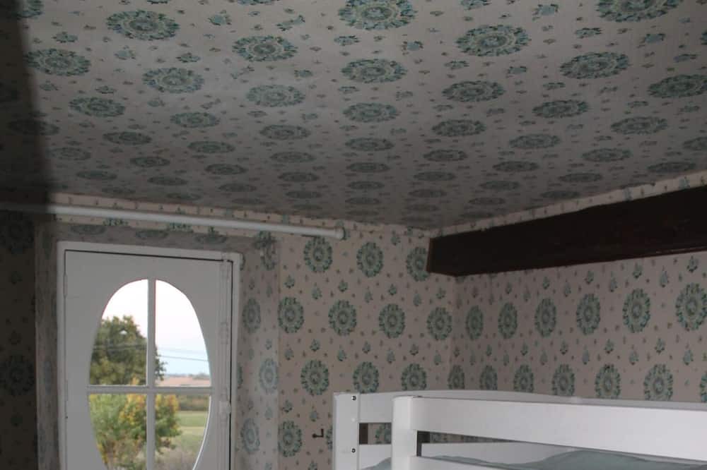 Photo of Bedroom in Beaumarches