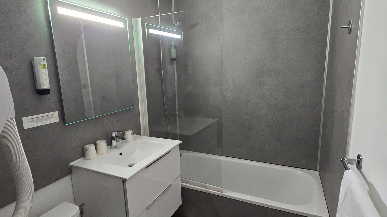 Photo of Bathroom in Lanvollon