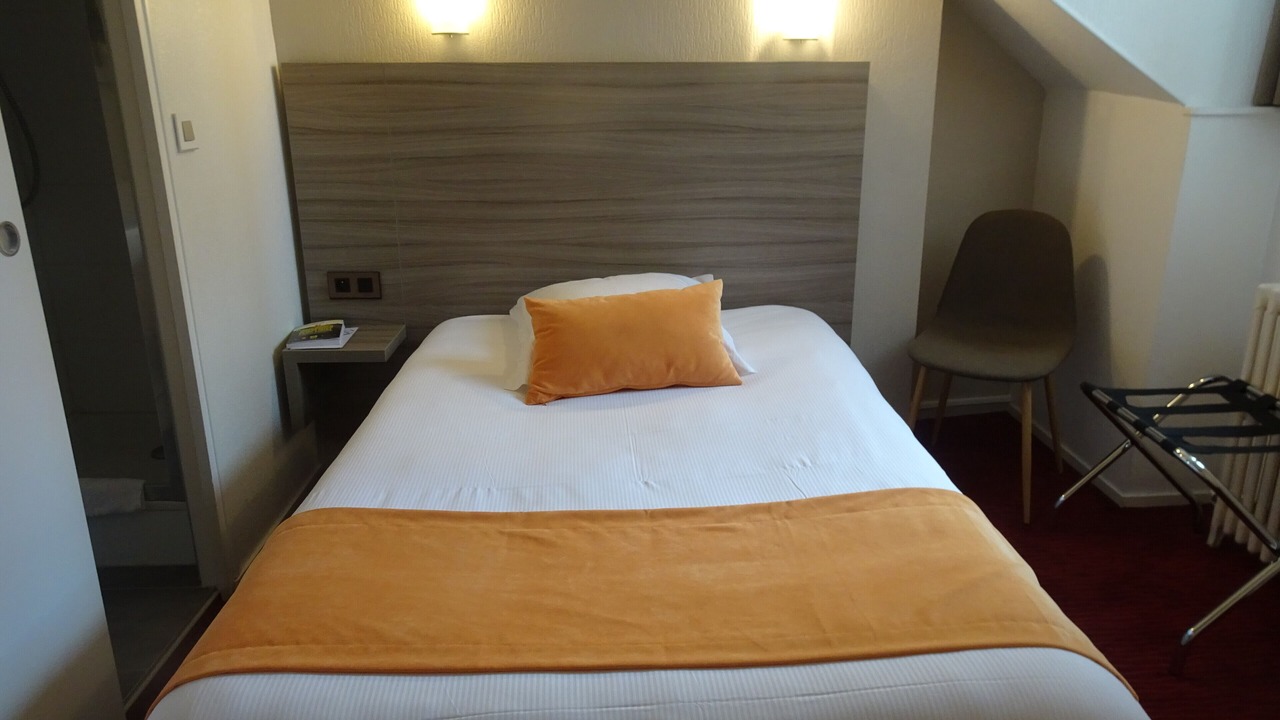 Photo of Bedroom in Saint-Brieuc