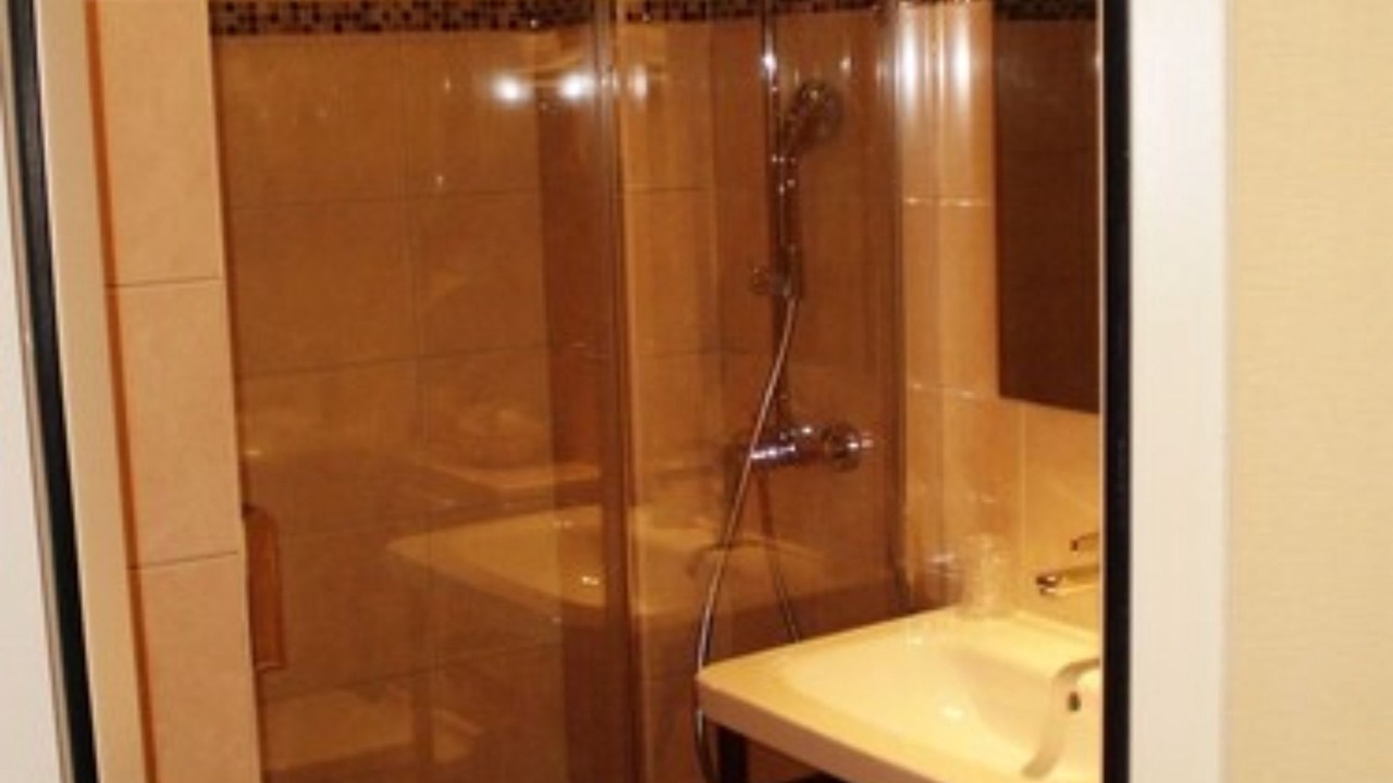 Photo of Bathroom in Beausoleil