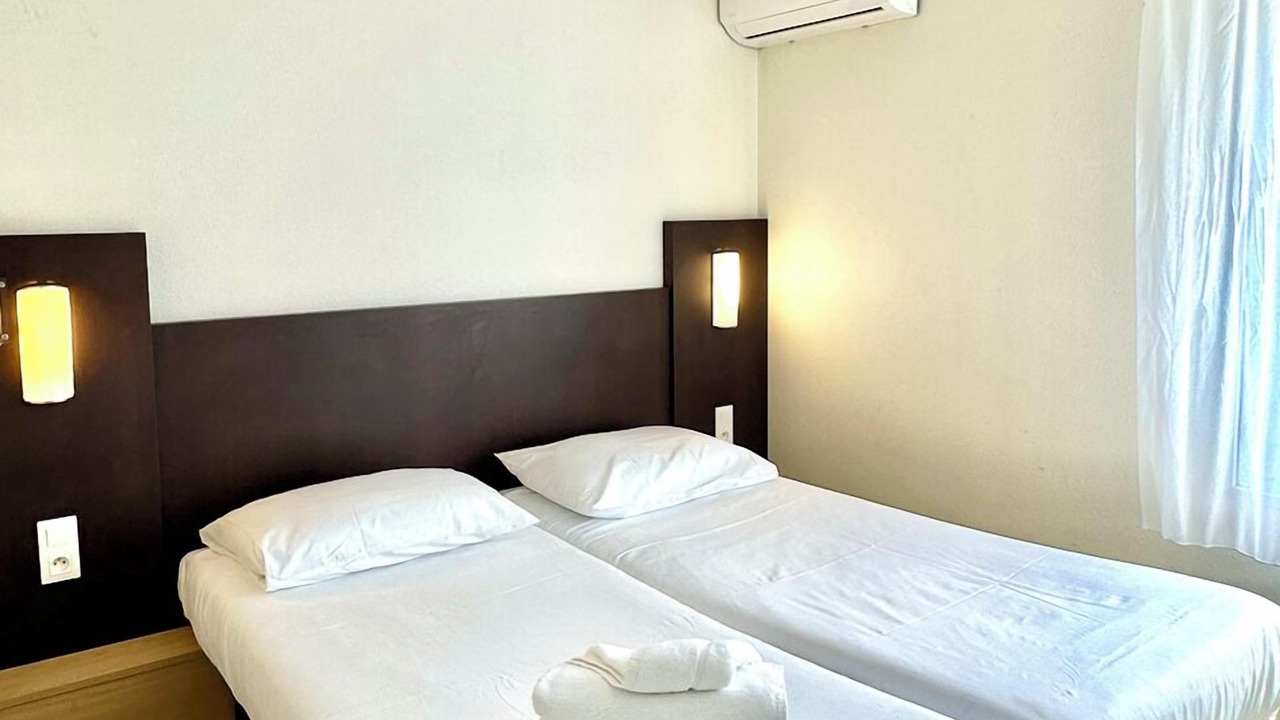 Photo of Bedroom in Taissy