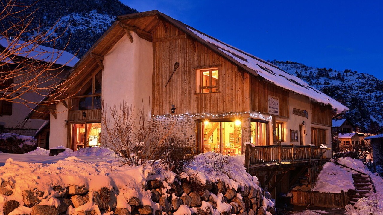 Photo of Outdoor in Saint-Martin-de-Queyrieres