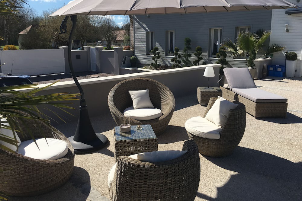 Photo of Patio Balcony in Villechetif