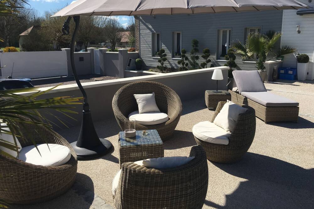 Photo of Patio Balcony in Villechetif
