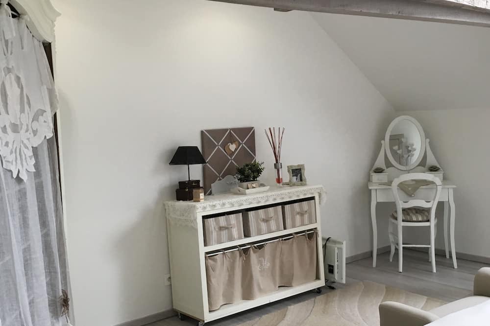 Photo of Bedroom in Villechetif