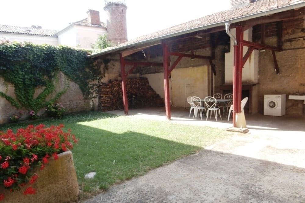 Photo of Outdoor in Trie-sur-Baise