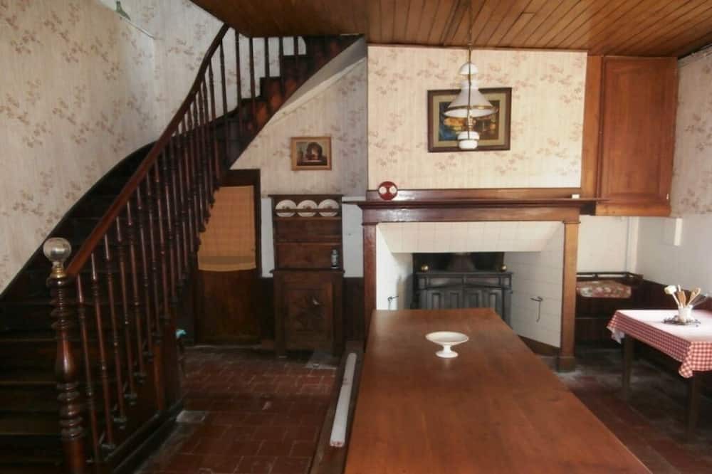 Photo of Livingroom in Trie-sur-Baise