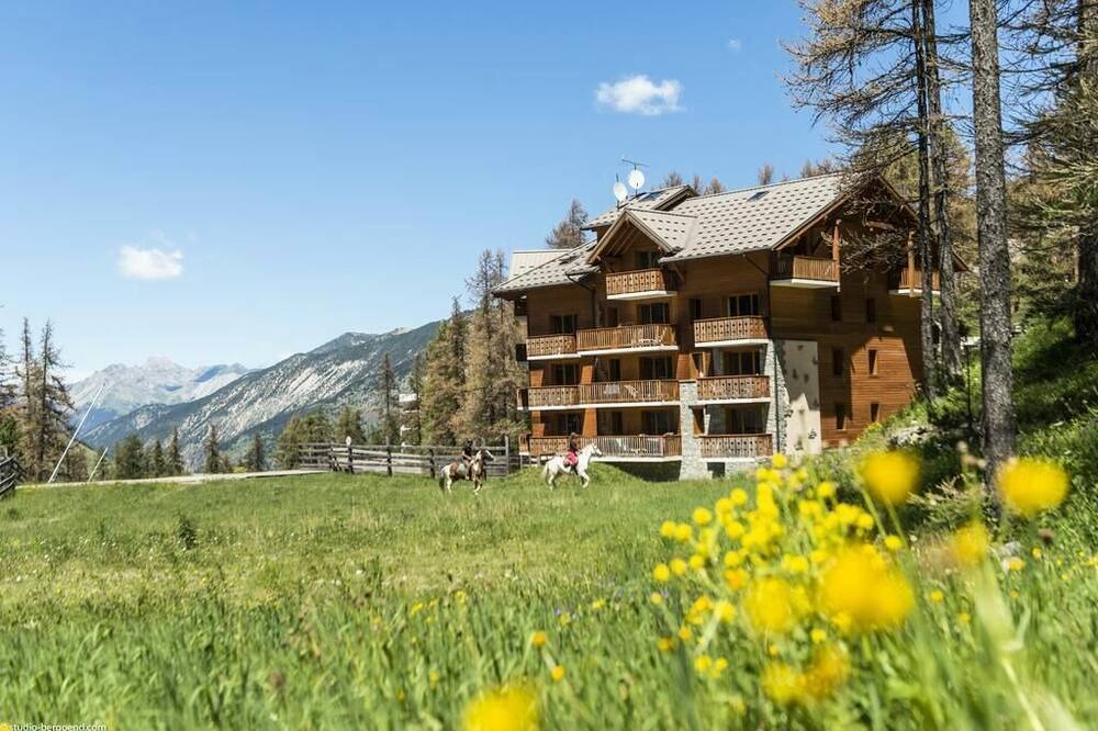 Photo of Outdoor in Les Claux