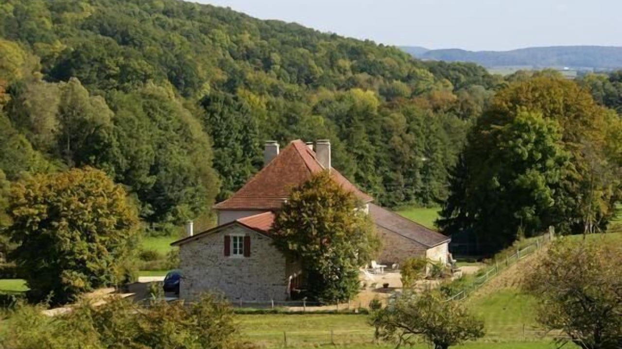 Photo of Others in Le Chatelet-sur-Meuse