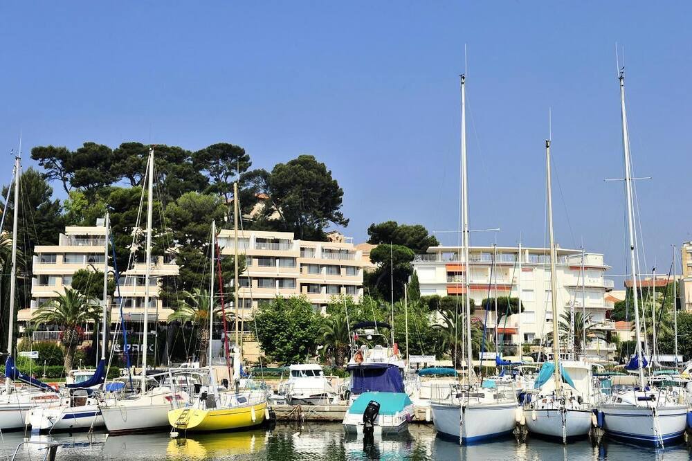 Photo of Others in Bandol