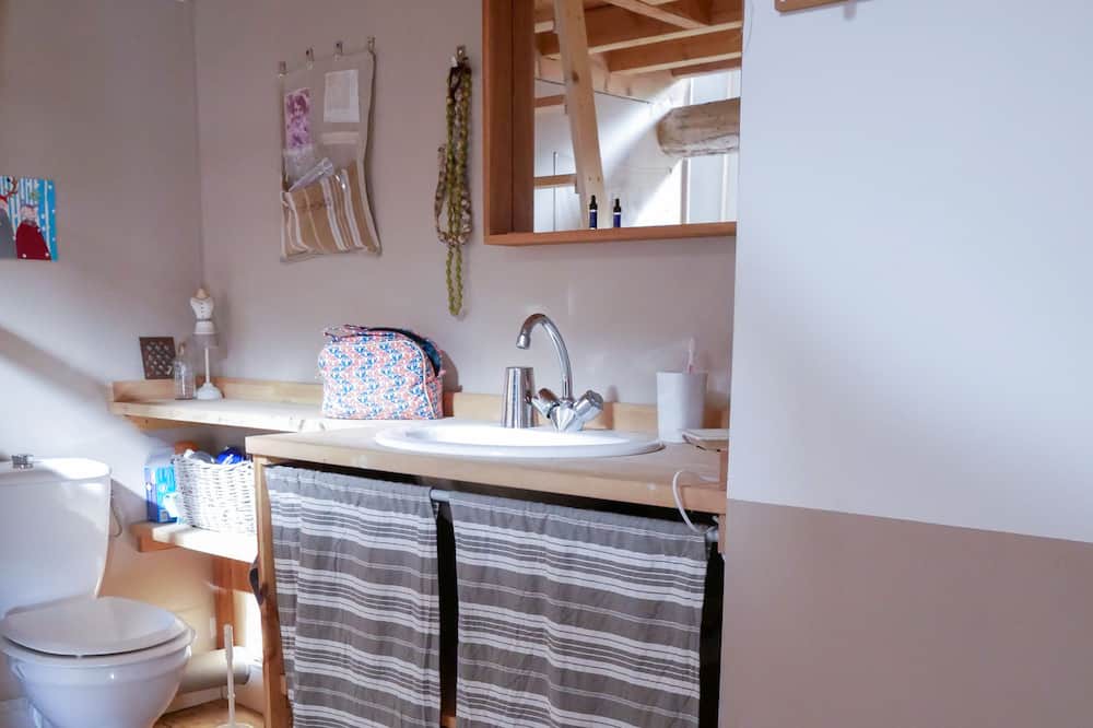 Photo of Bathroom in Montousse