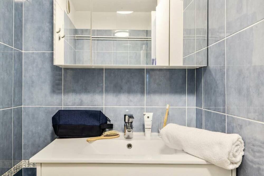 Photo of Bathroom in Bandol