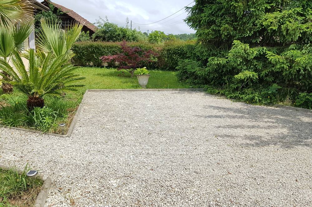 Photo of Outdoor in Saubion