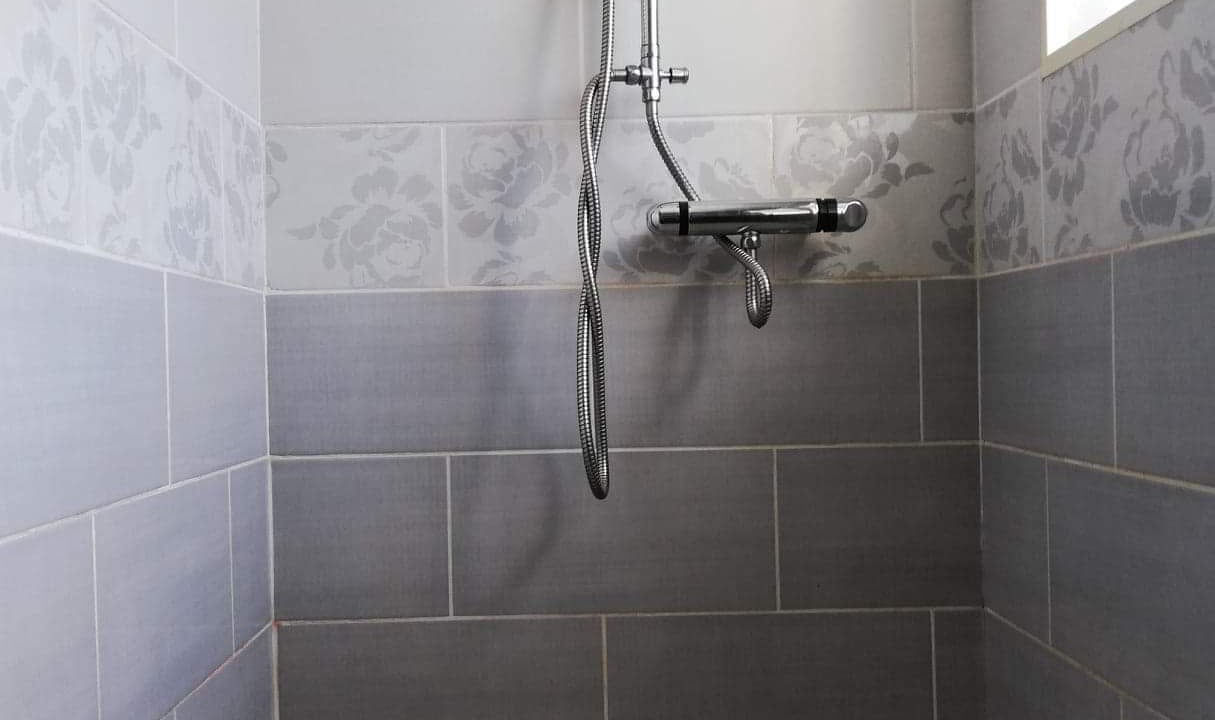 Photo of Bathroom in Taintrux