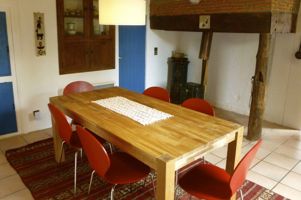 Photo of Bedroom in Troncens