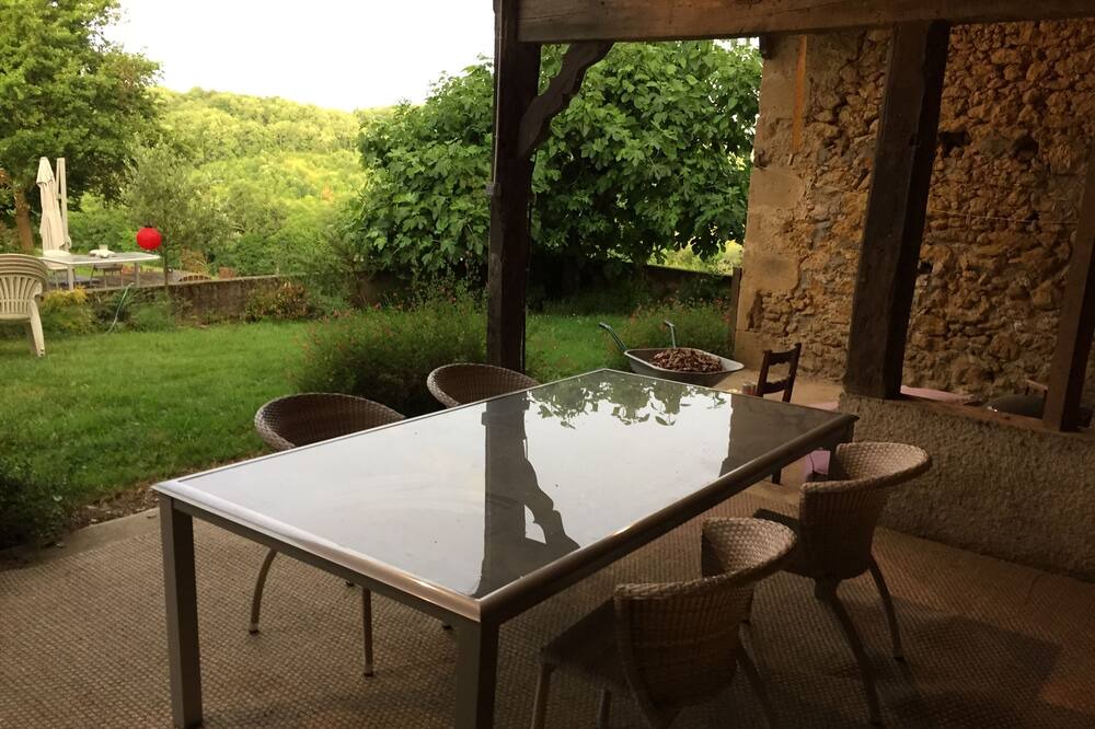 Photo of Patio Balcony in Troncens