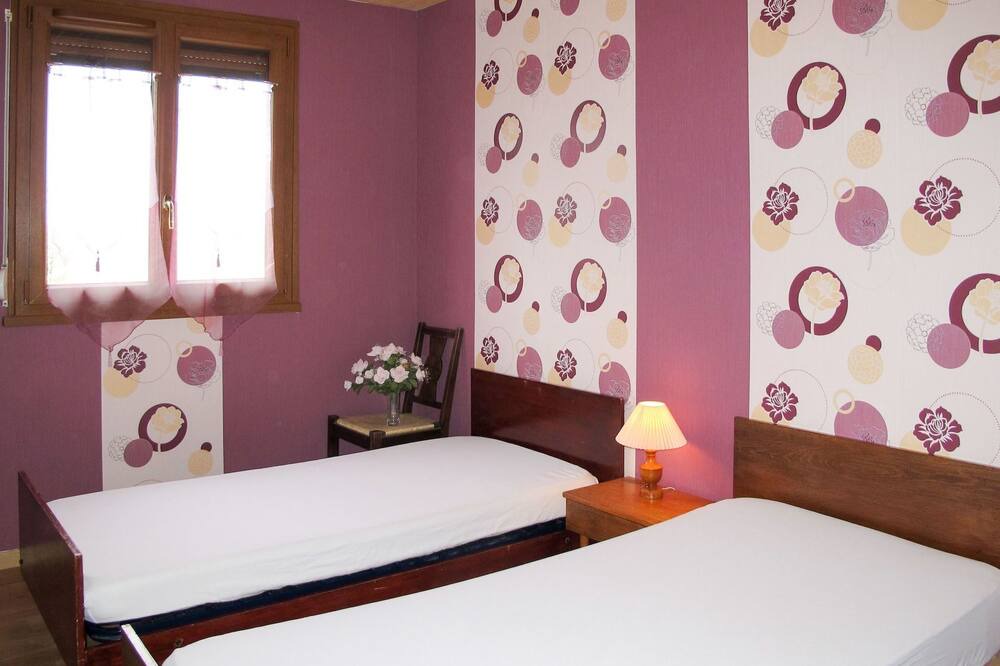 Photo of Bedroom in Tregon