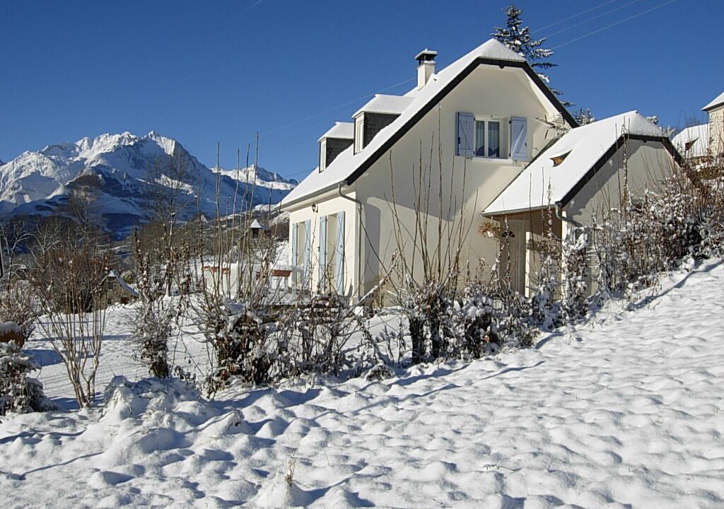 Photo of Buildings in Arcizans-Dessus