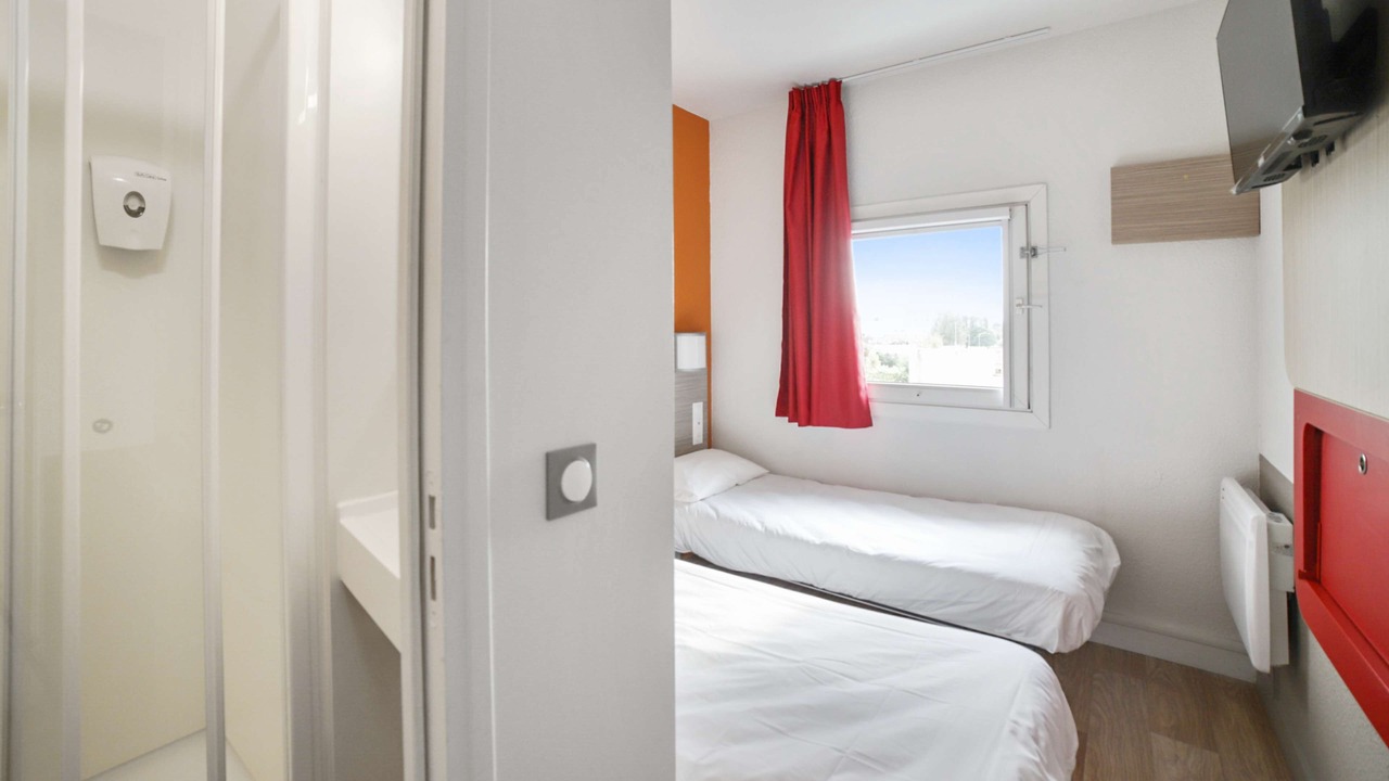 Photo of Bathroom in Bucheres