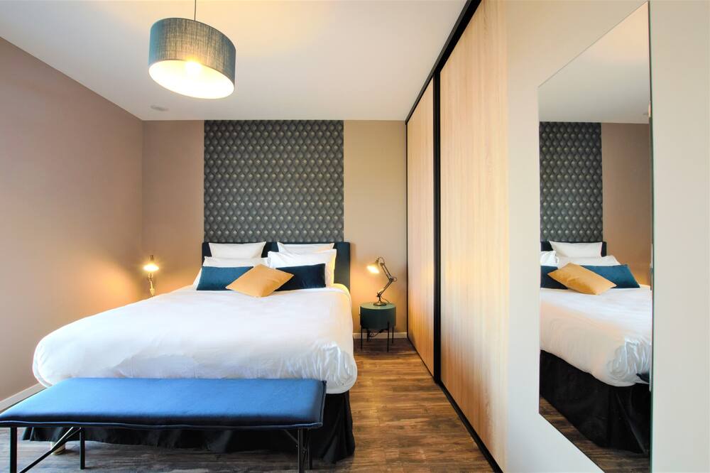 Photo of Bedroom in Magnant