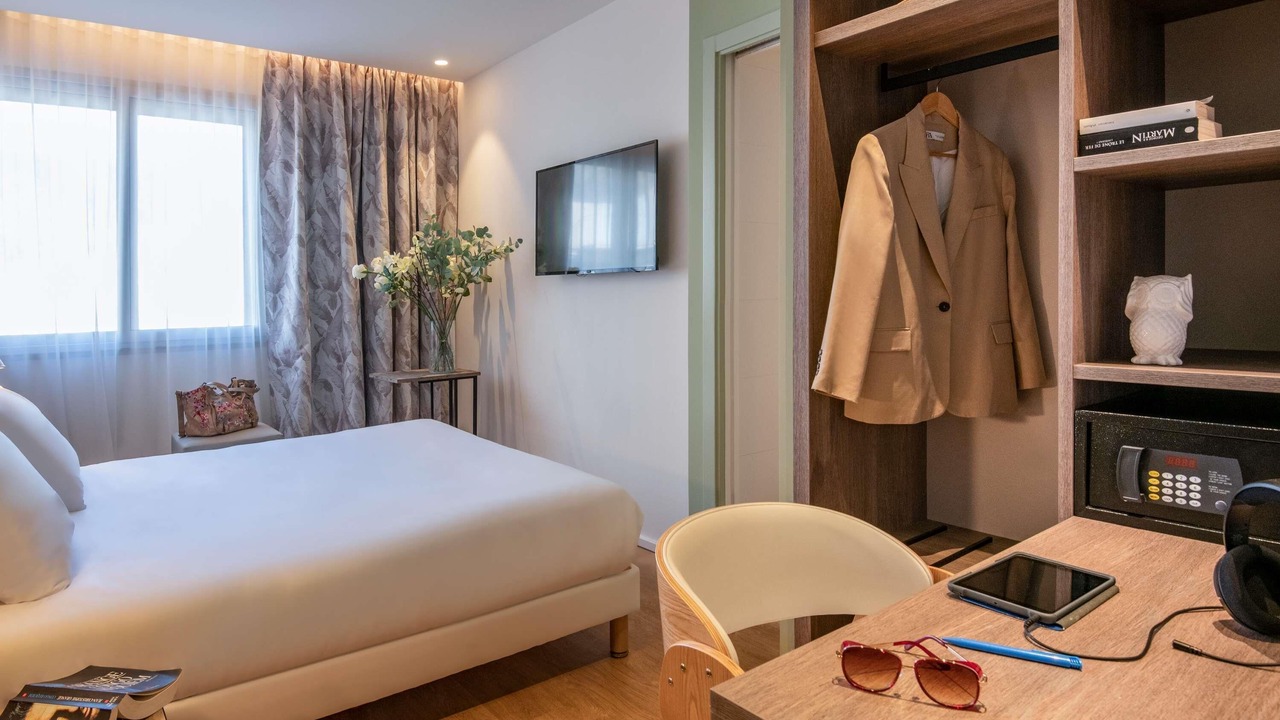Photo of Bedroom in Beaulieu-sur-Mer