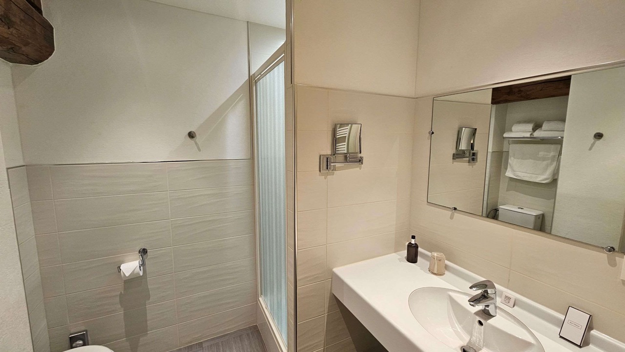 Photo of Bathroom in Mesnil-Saint-Pere