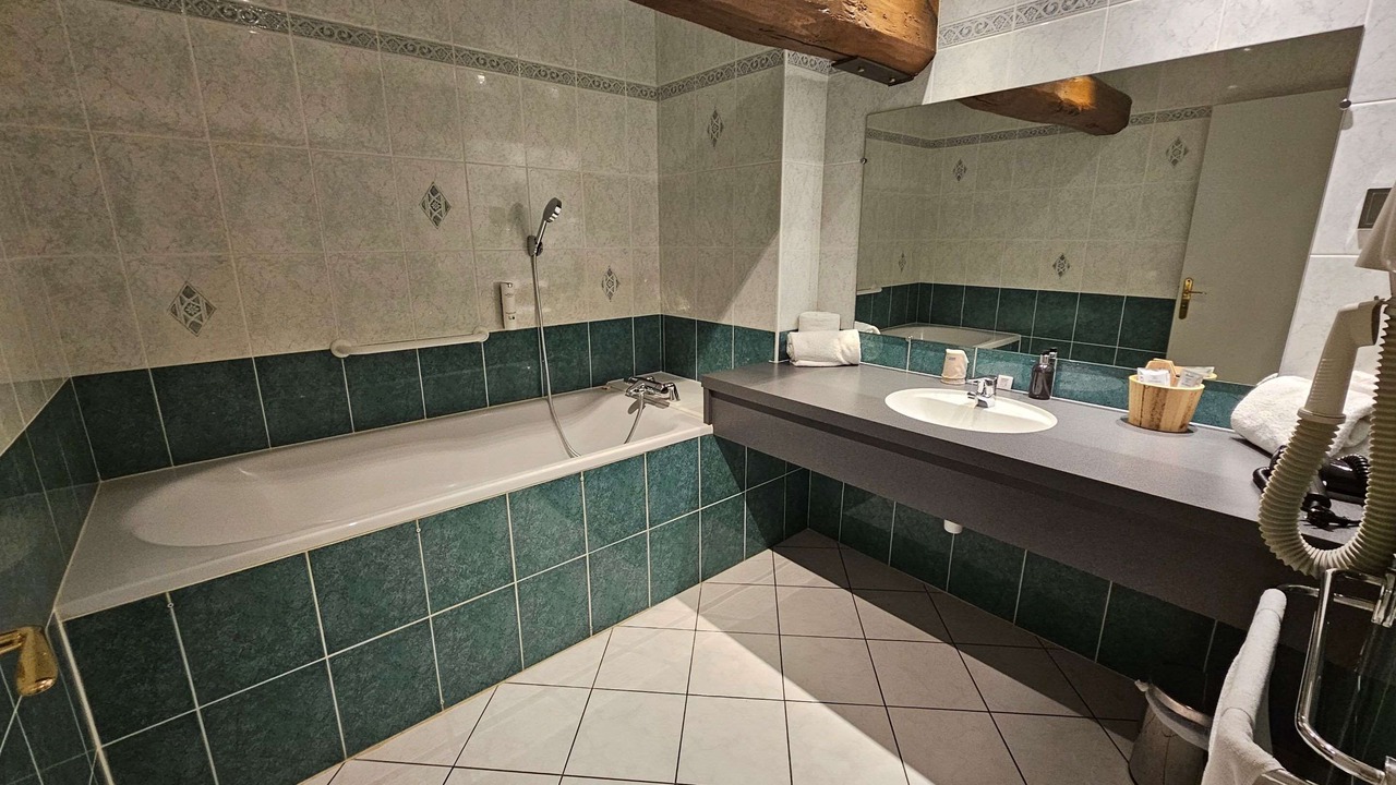 Photo of Bathroom in Mesnil-Saint-Pere