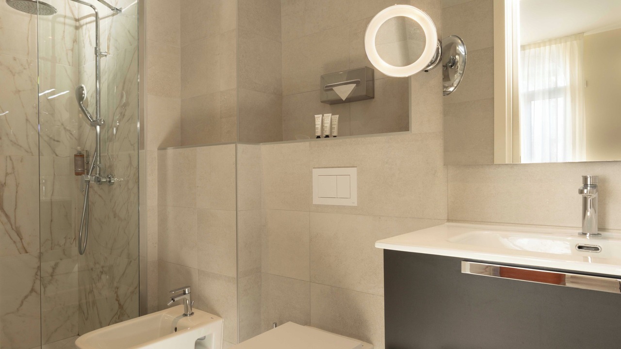 Photo of Bathroom in Beausoleil