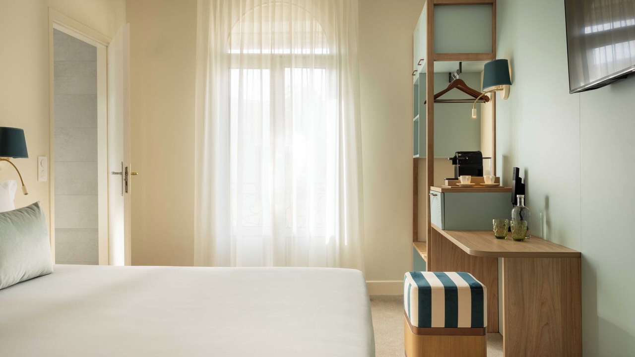 Photo of Bedroom in Beausoleil