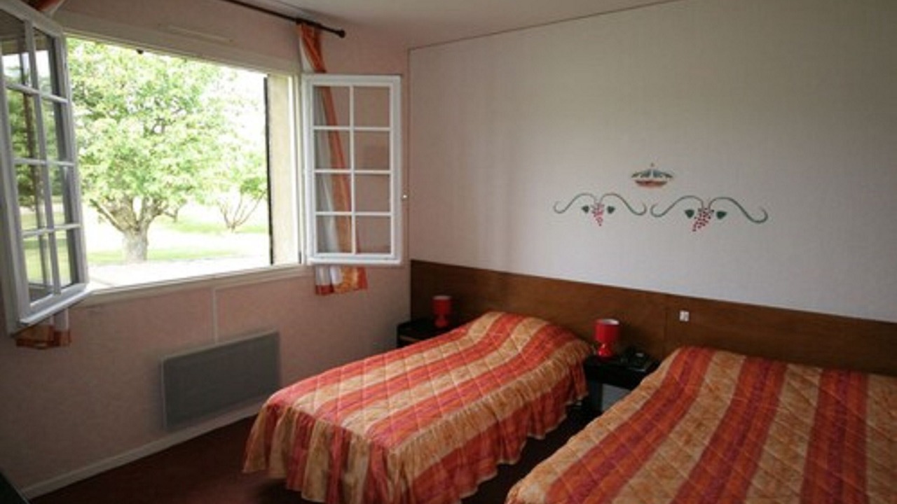 Photo of Bedroom in Montieramey