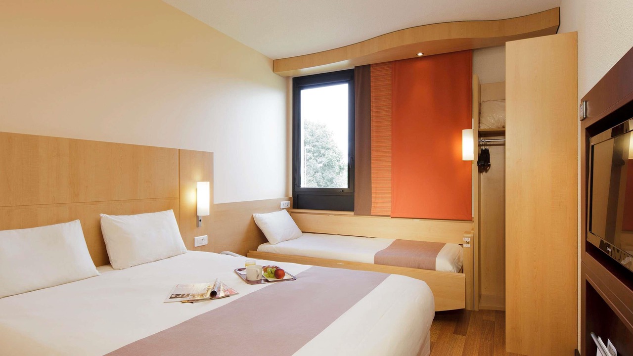 Photo of Bedroom in Ploumagoar