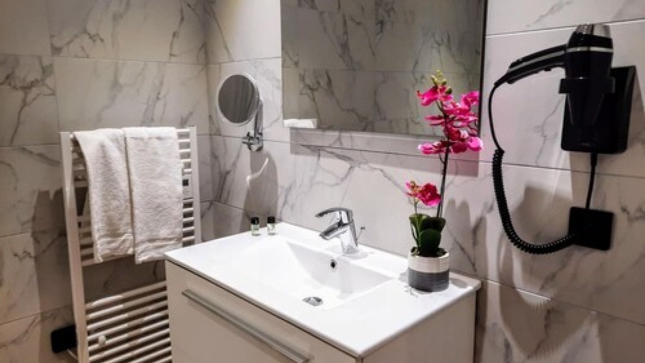 Photo of Bathroom in Figarella