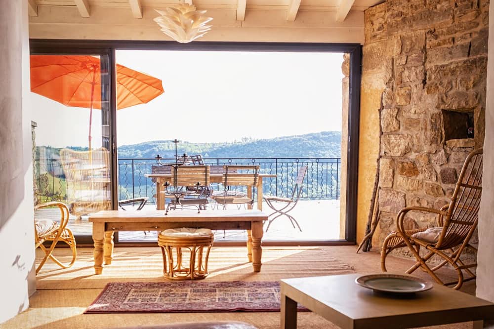 Photo of Livingroom in Puycelci